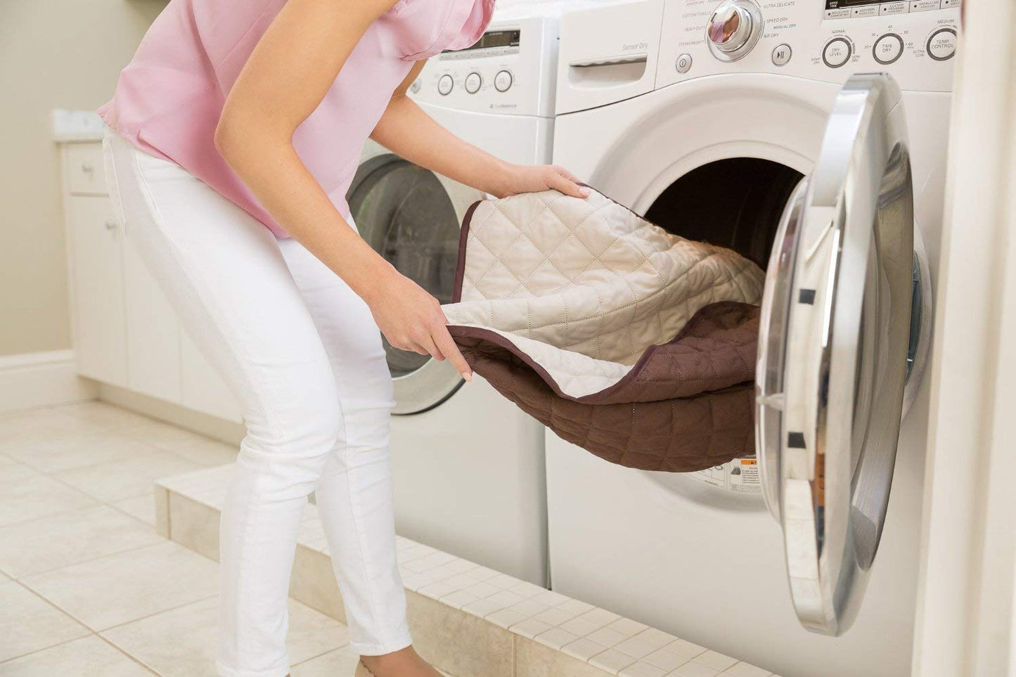 Convenient Reversible Sofa Cover