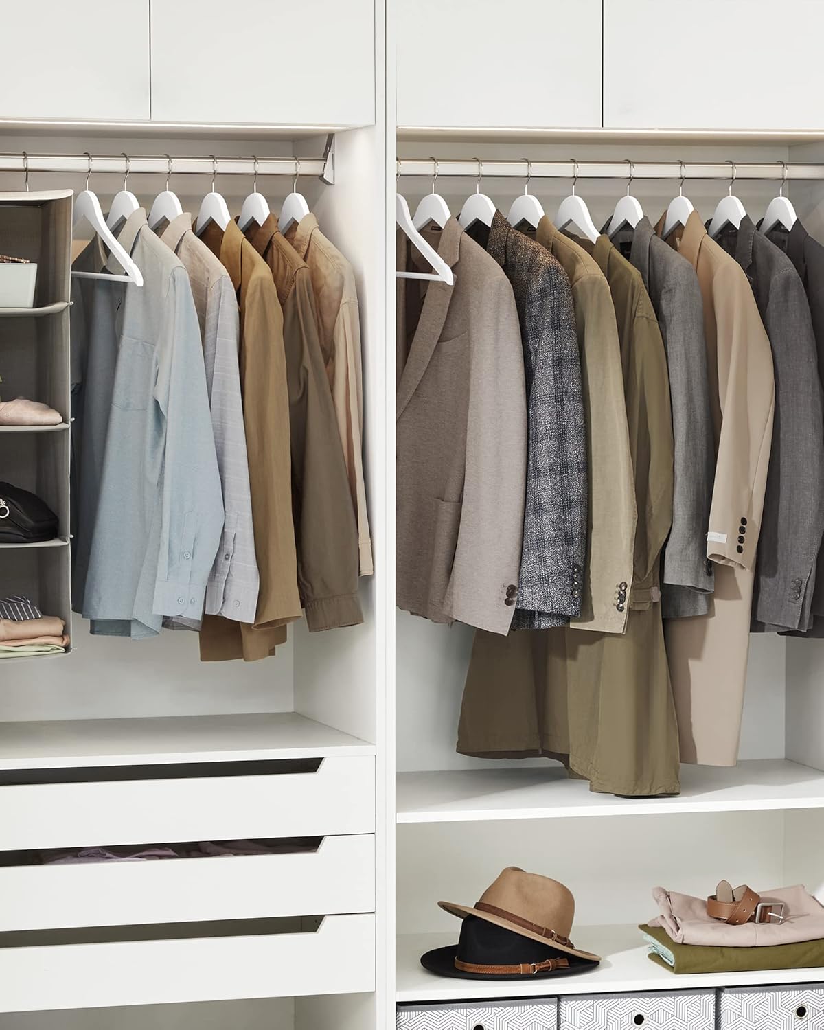 SONGMICS Wooden Hanger (CRW03W-20)