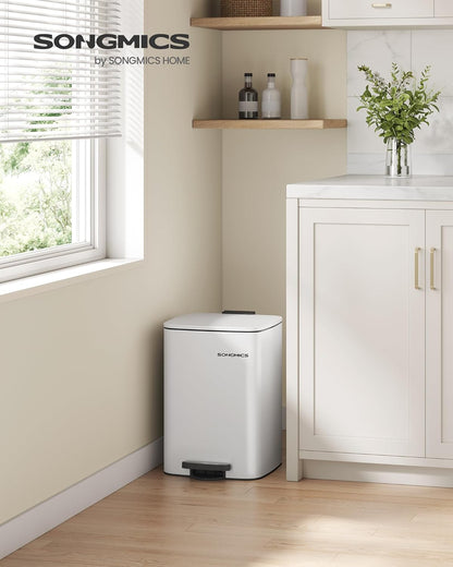 SONGMICS Kitchen Waste Bin LTB592W02