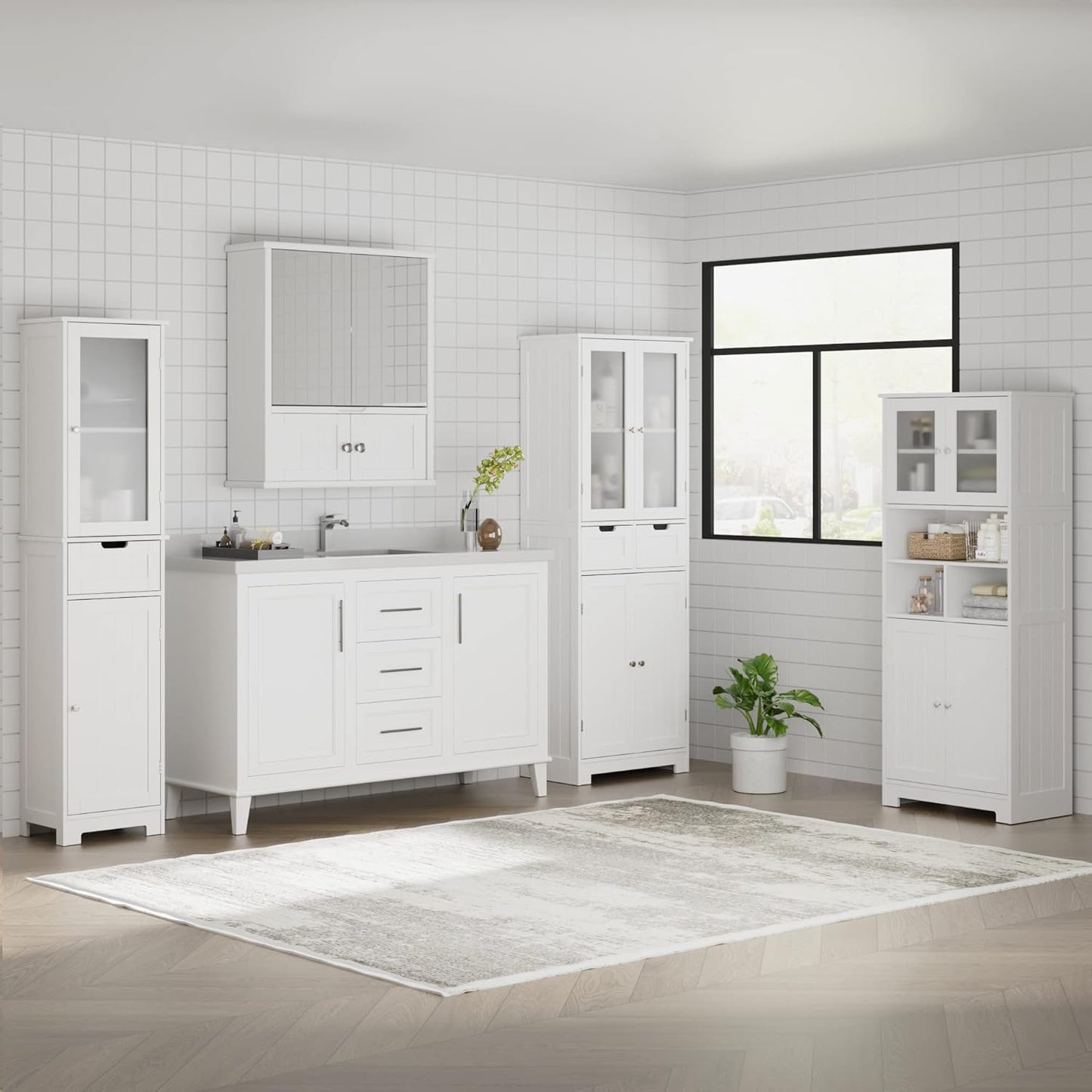 Cabinet with 4 Doors and 2 Drawers