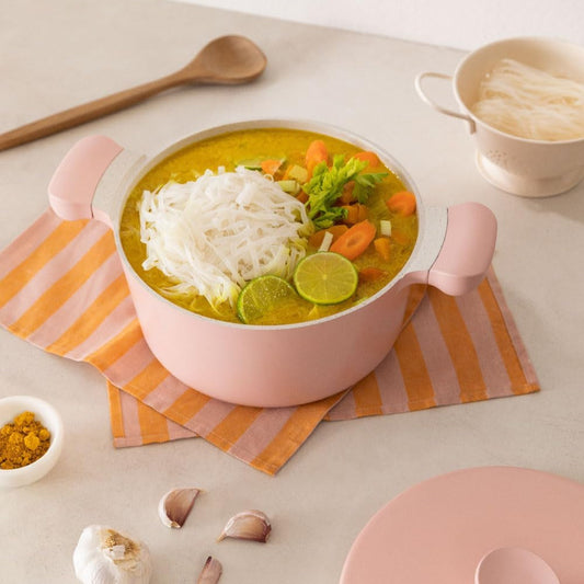 CREATE POT STUDIO  pot with handle