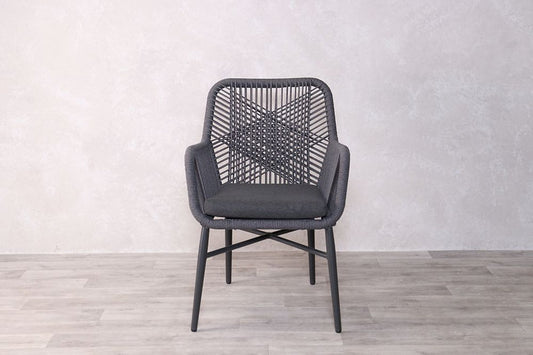 outdoor dining chair