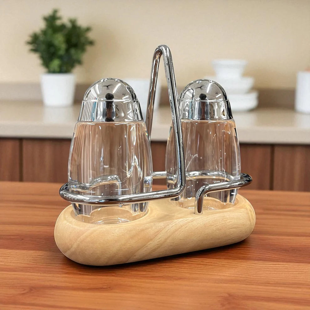 Woody Salt and Pepper Set